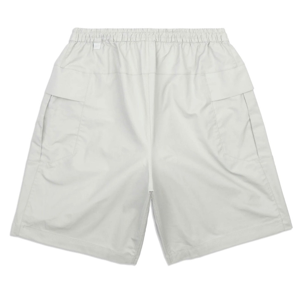 NWOT - MEN’S LULULEMON UTILITARIAN CARGO SHORT - 9”